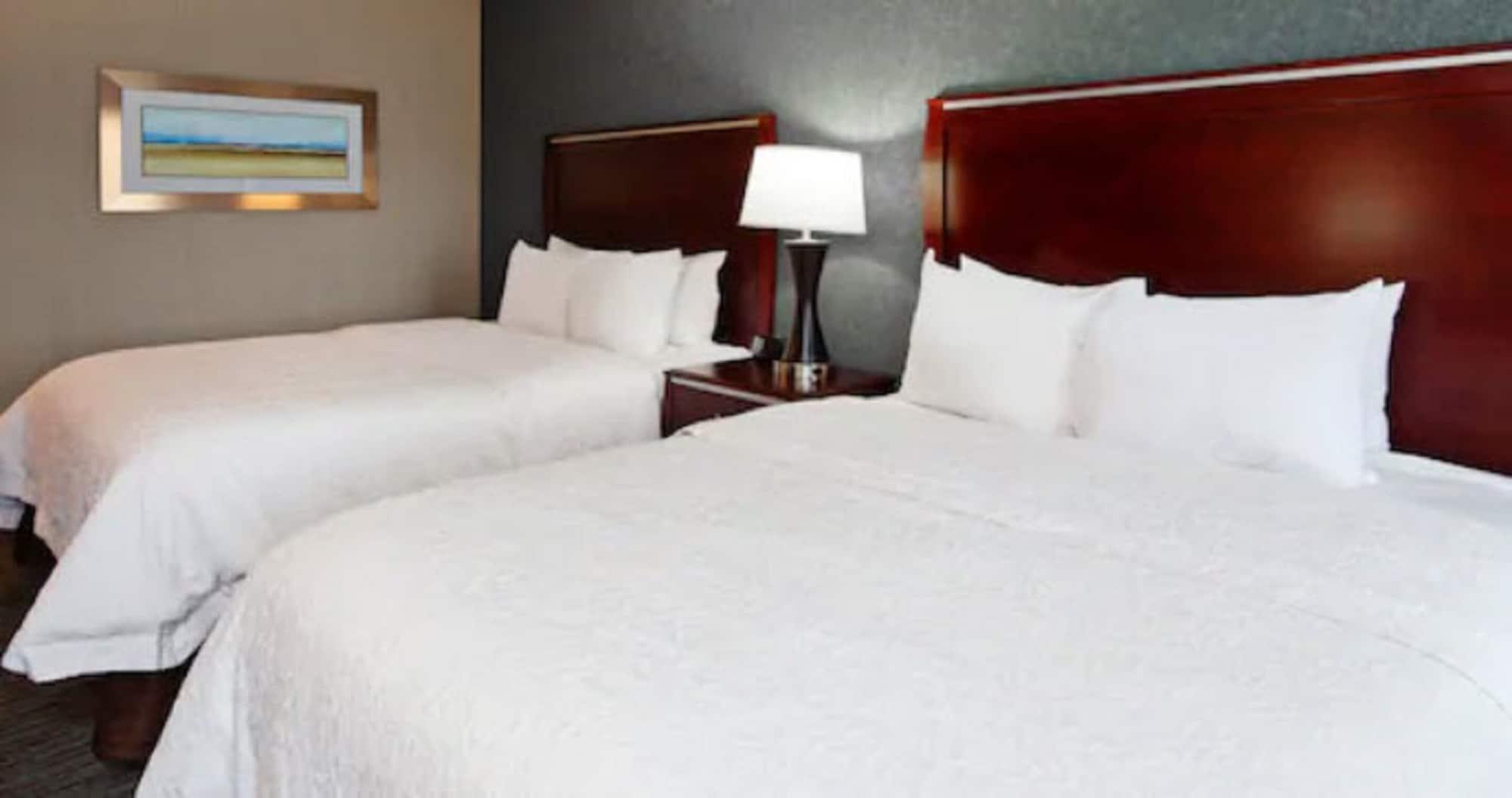 Hampton Inn & Suites Агура Хилс Екстериор снимка
