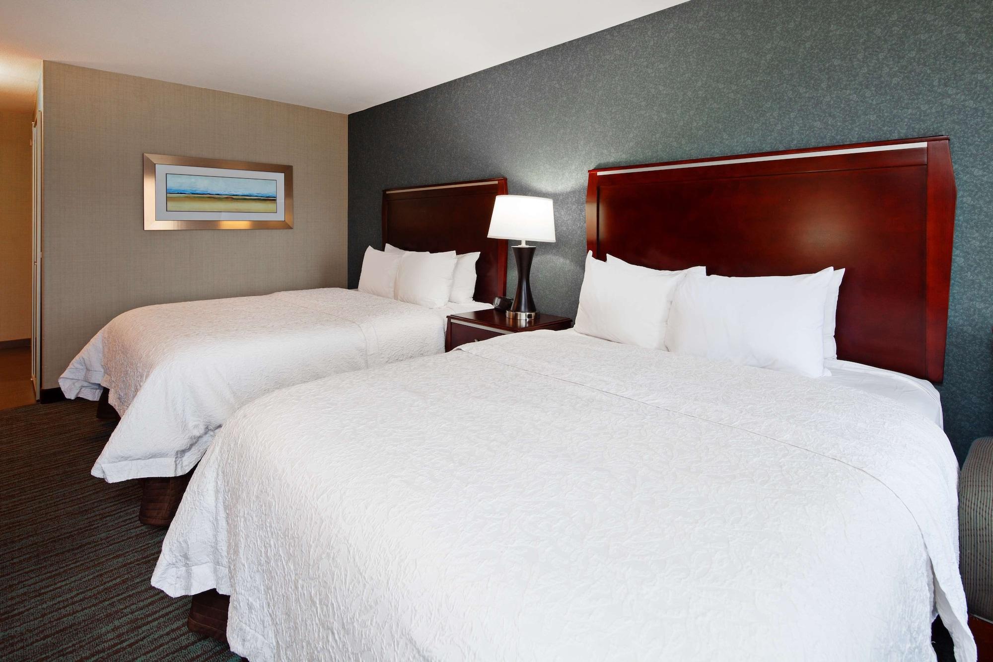 Hampton Inn & Suites Агура Хилс Екстериор снимка