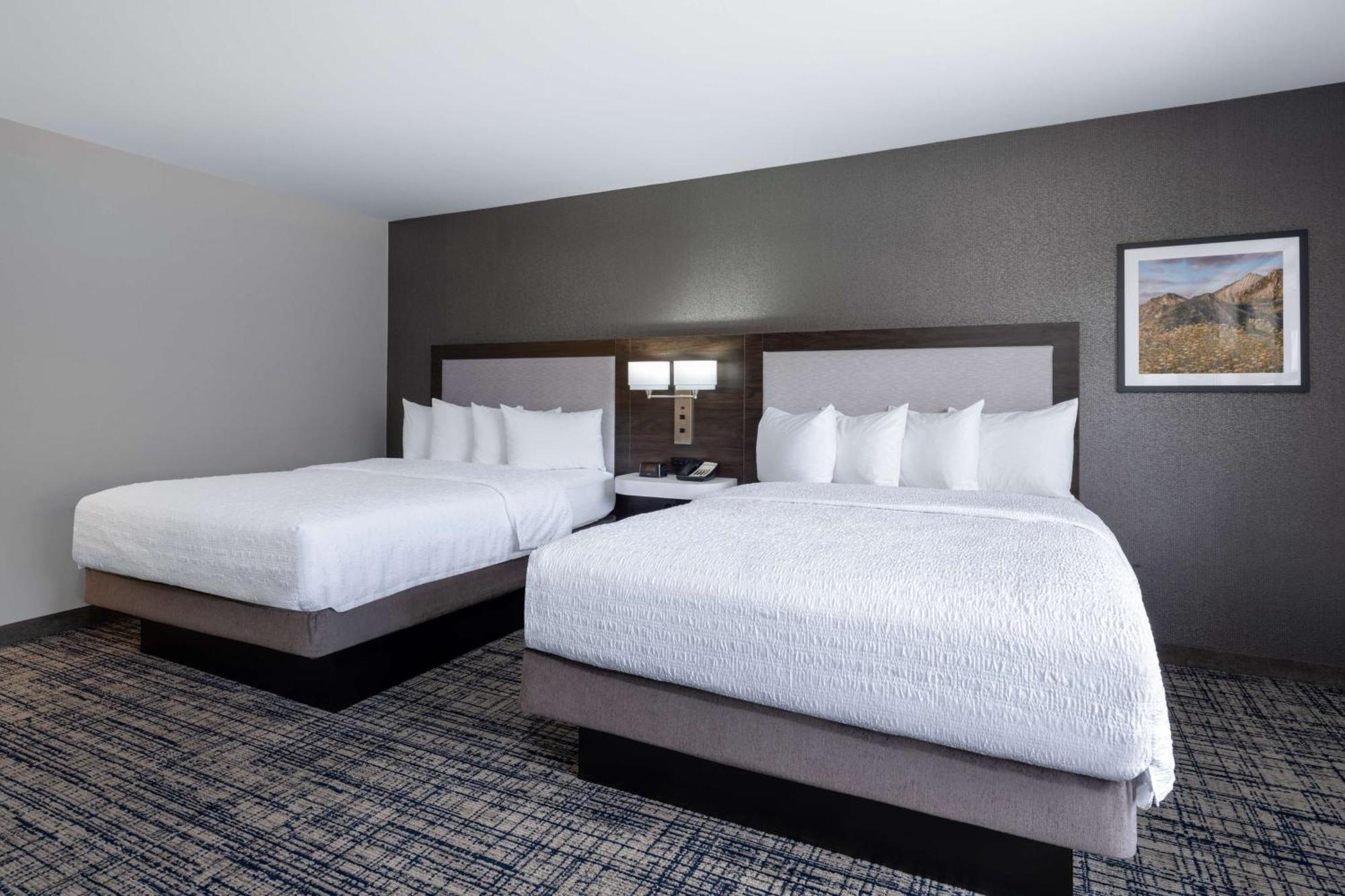 Hampton Inn & Suites Агура Хилс Екстериор снимка