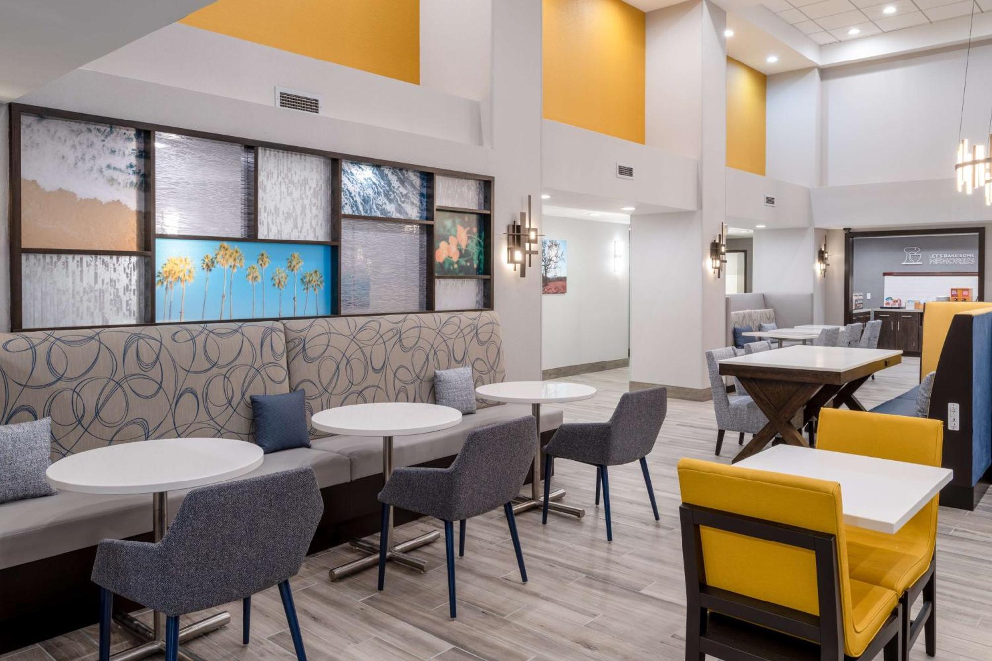 Hampton Inn & Suites Агура Хилс Екстериор снимка