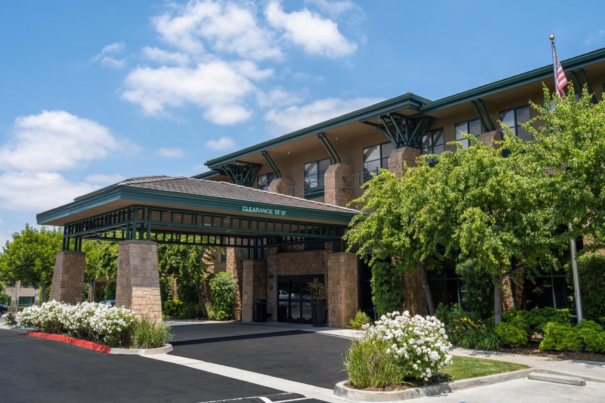 Hampton Inn & Suites Агура Хилс Екстериор снимка